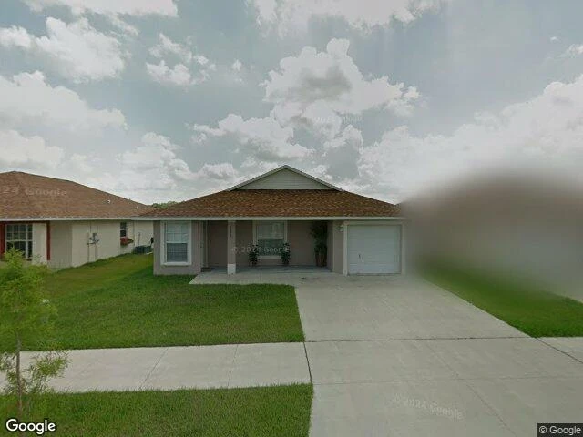 House image located at Wimauma, FL 33598