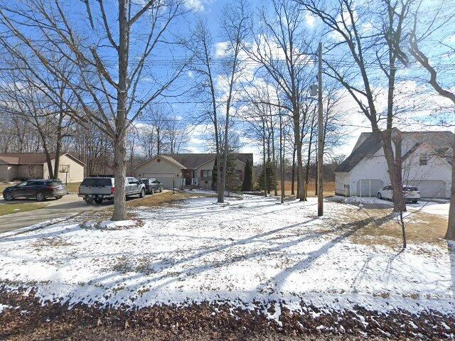 House image located at Davison, MI 48423
