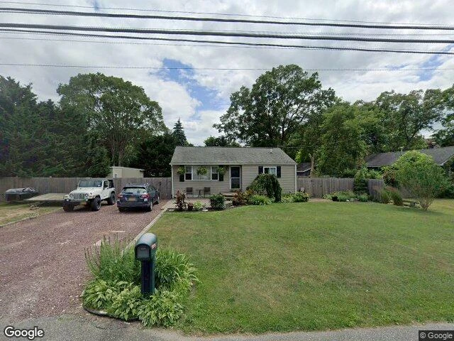House image located at Bohemia, NY 11716