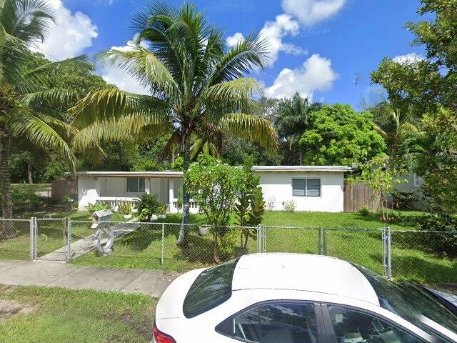 House image located at Miami, FL 33161