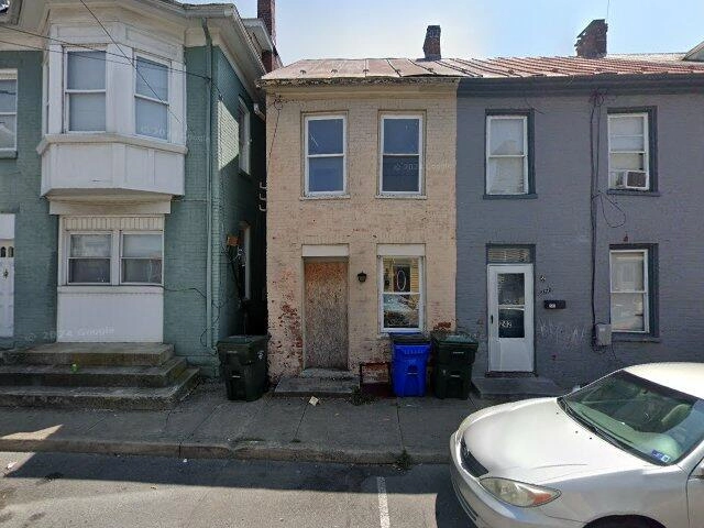 House image located at Inglewood, CA 90301