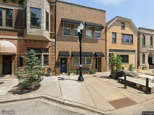 House image located at Chicago, IL 60608