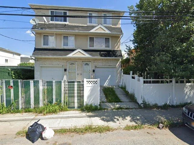 House image located at Staten Island, NY 10305