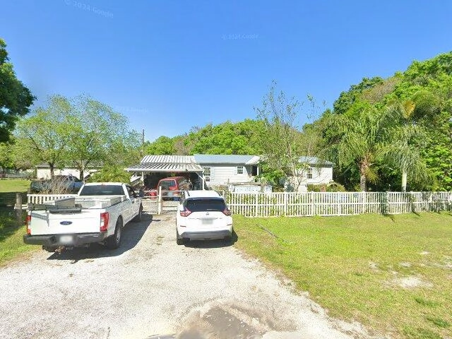 House image located at Okeechobee, FL 34974