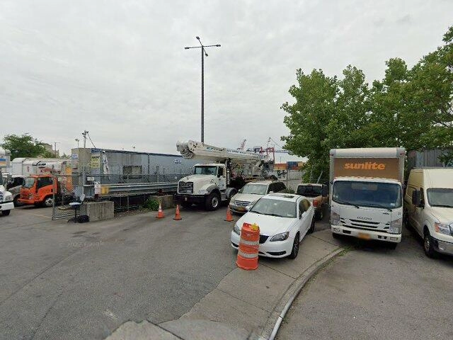 House image located at New Britain, CT 06051