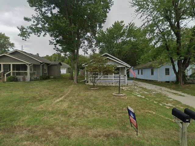 House image located at Osawatomie, KS 66064