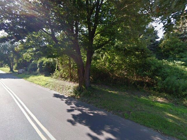 House image located at Shelter Island, NY 11964