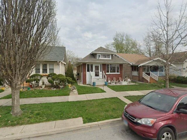 House image located at Oak Park, IL 60302