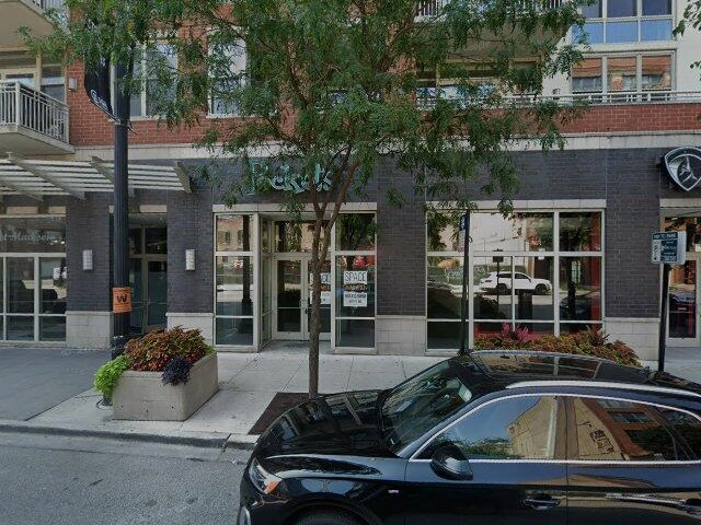 House image located at Chicago, IL 60607