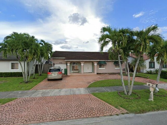 House image located at Miami, FL 33187