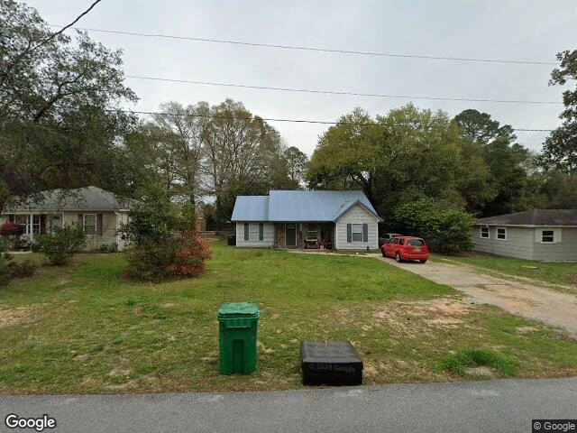 House image located at Crestview, FL 32539