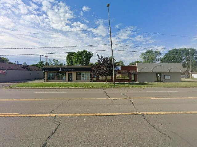 House image located at Redford, MI 48239