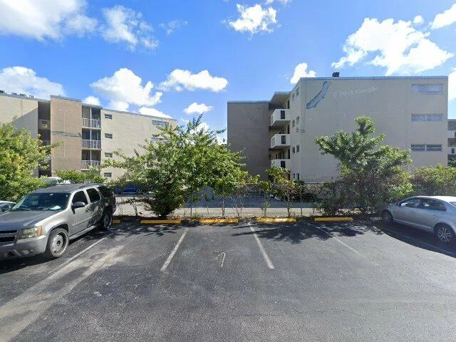 House image located at Miami, FL 33179