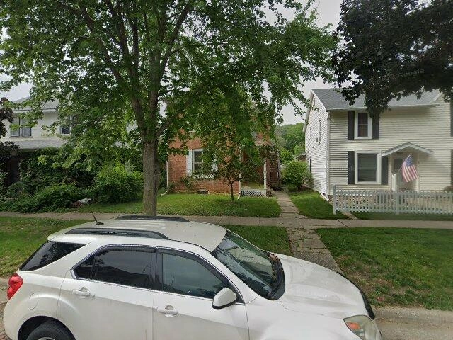 House image located at Fort Madison, IA 52627