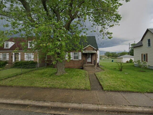 House image located at Hammond, IN 46327