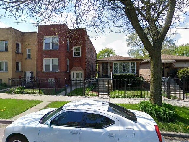 House image located at Chicago, IL 60624