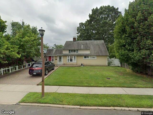 House image located at Levittown, NY 11756