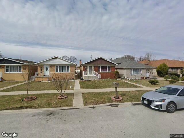 House image located at Burbank, IL 60459