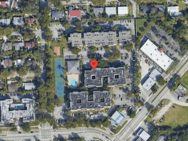 House image located at Miami, FL 33161