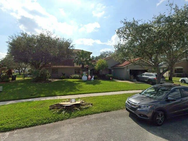 House image located at Hollywood, FL 33029