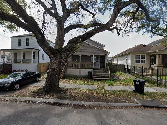 House image located at New Orleans, LA 70125