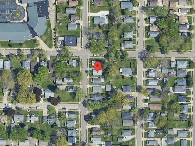 House image located at Akron, OH 44306