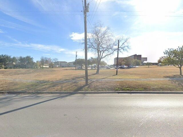 House image located at Tampa, FL 33607