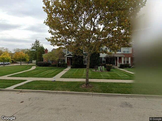 House image located at Elgin, IL 60124