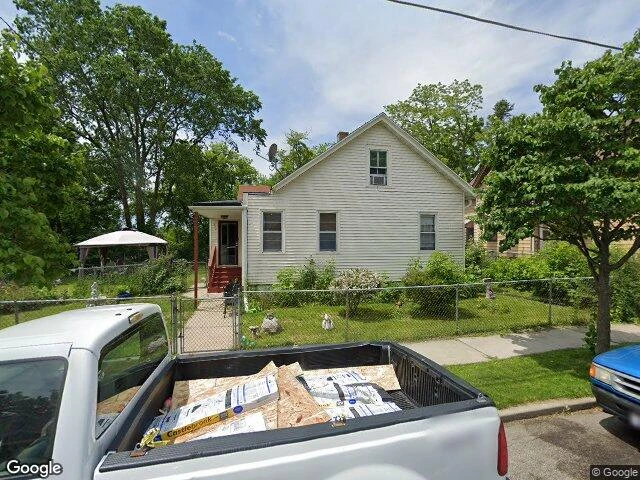 House image located at Racine, WI 53404