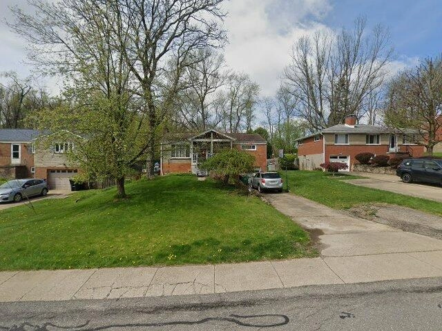 House image located at Bethel Park, PA 15102