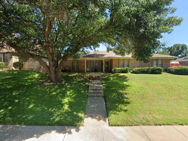 House image located at Dallas, TX 75232