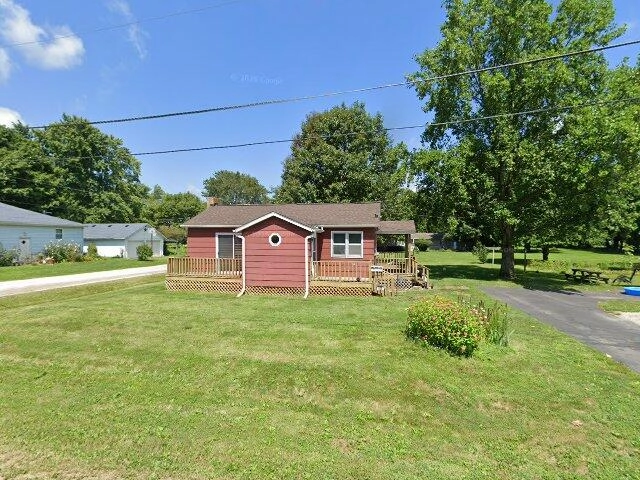 House image located at Herrin, IL 62948