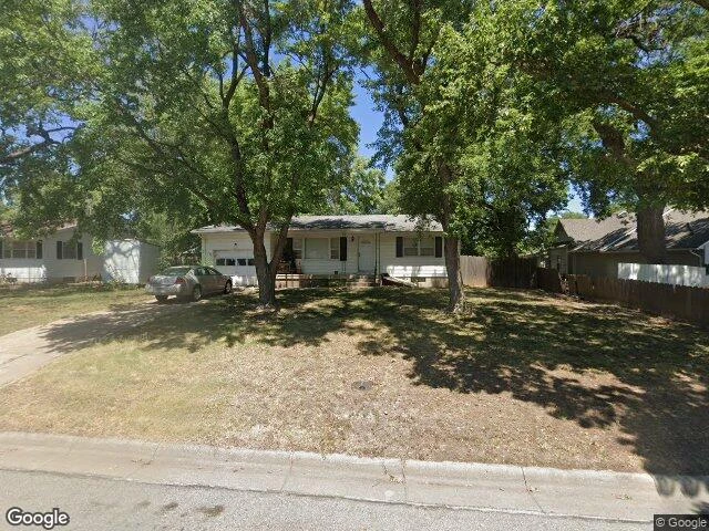 House image located at Newton, KS 67114