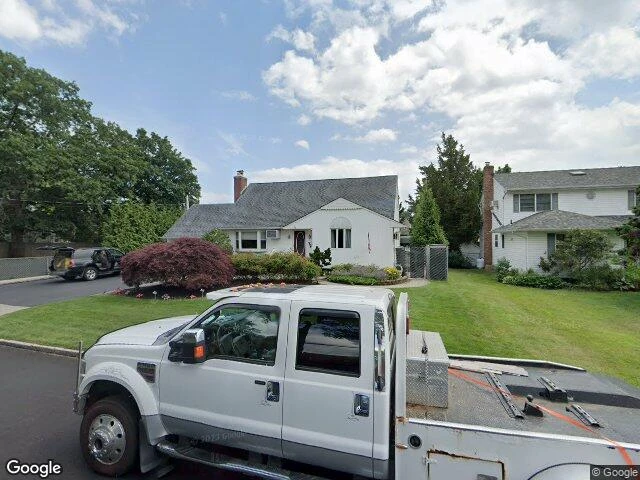 House image located at Islip Terrace, NY 11752