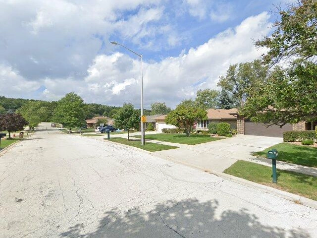 House image located at Hickory Hills, IL 60457