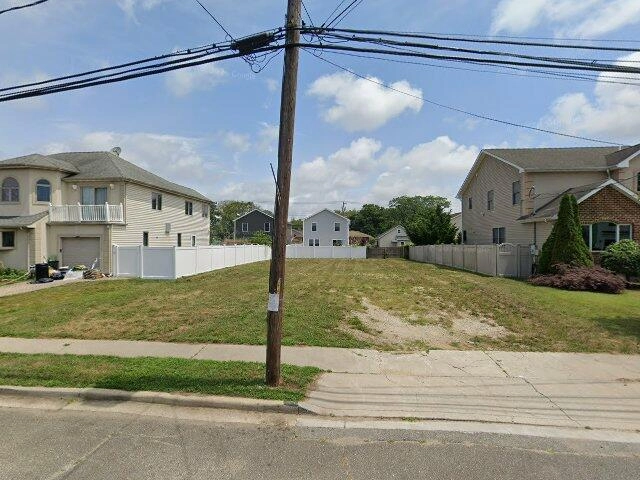 House image located at Merrick, NY 11566