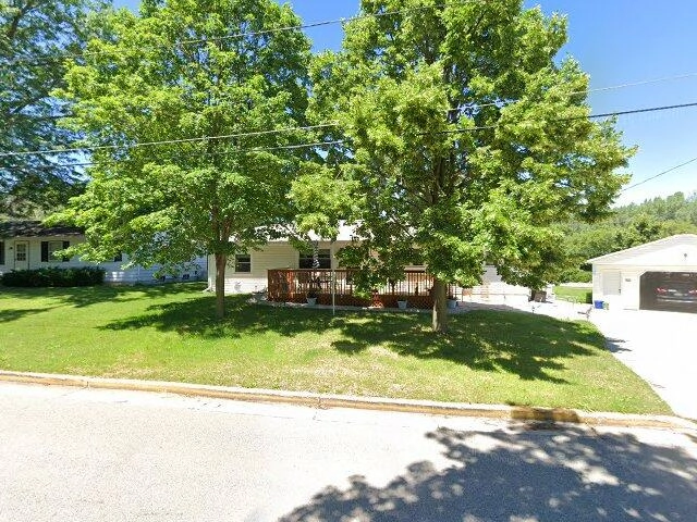 House image located at Connellsville, PA 15425