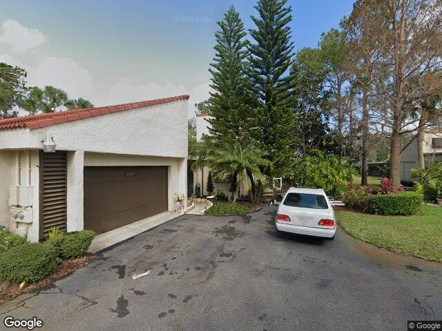 House image located at Plant City, FL 33566