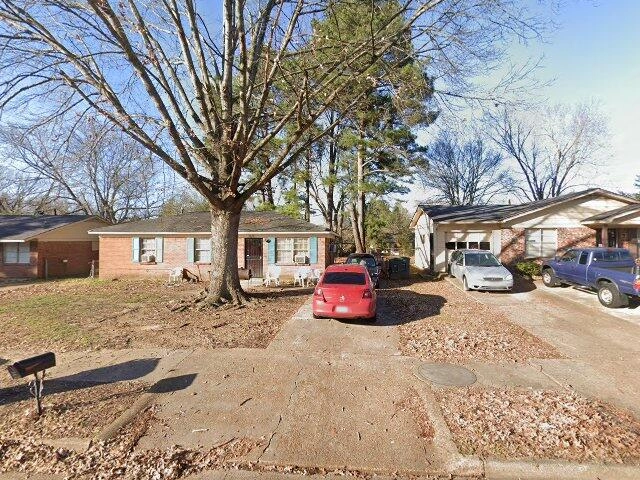 House image located at Memphis, TN 38128