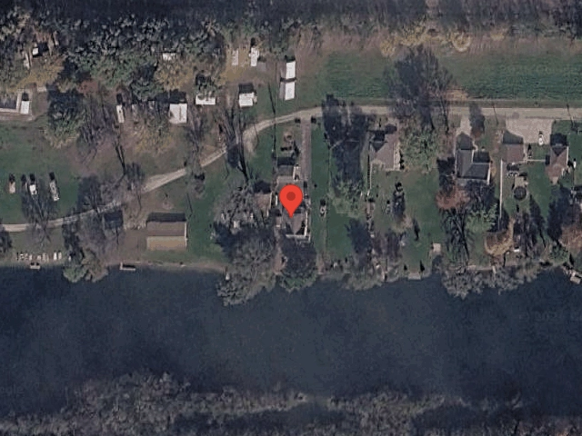 House image located at Farmington, IL 61531