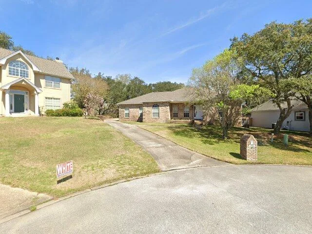 House image located at Shalimar, FL 32579