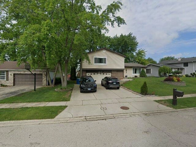 House image located at Bartlett, IL 60103