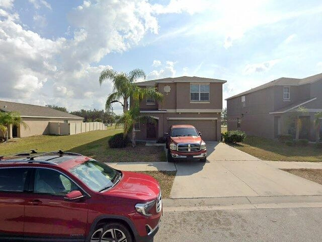 House image located at Ruskin, FL 33570