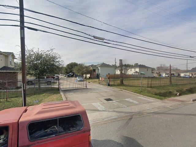 House image located at Houston, TX 77022