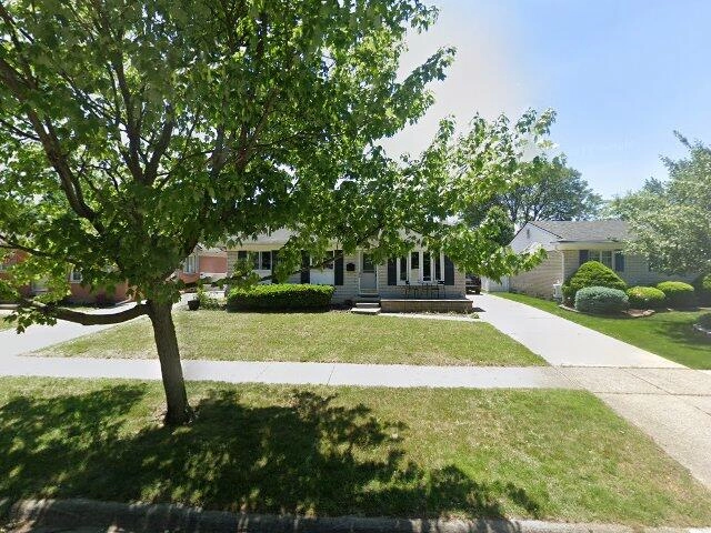 House image located at Canton, MI 48187