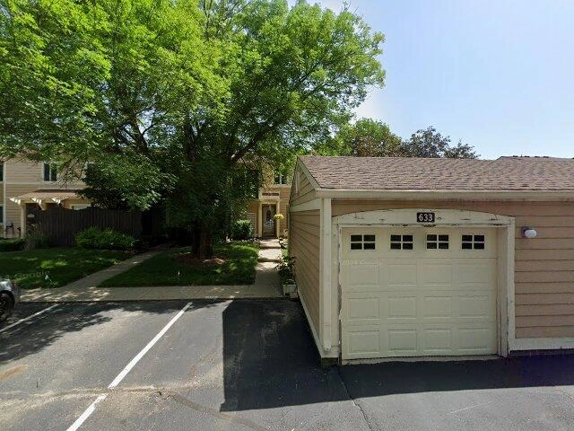 House image located at Avon, IN 46123