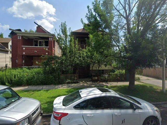 House image located at Chicago, IL 60617