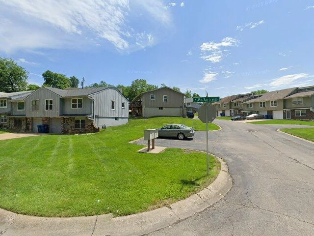 House image located at Independence, MO 64055
