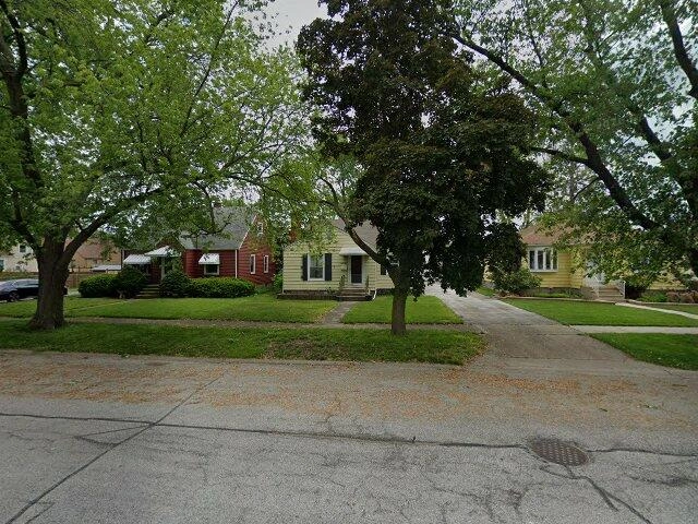 House image located at Highland, IN 46322