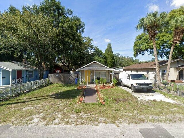 House image located at Tampa, FL 33604